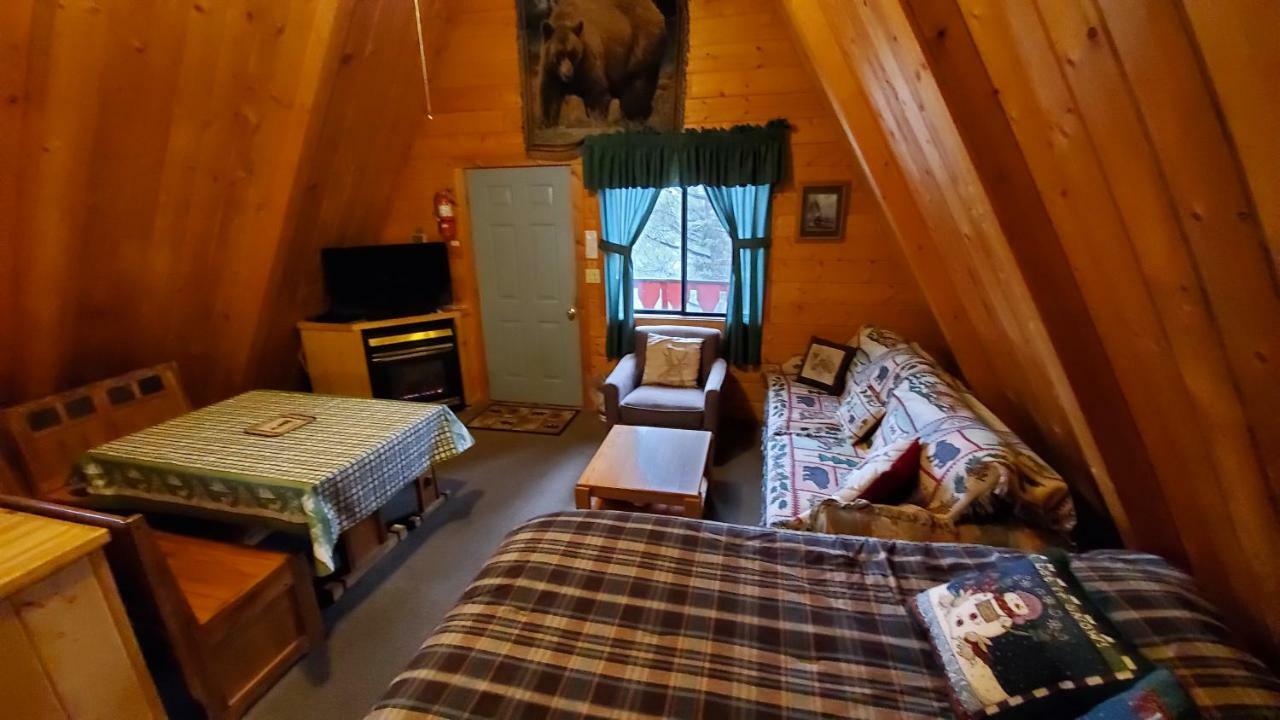 Reverse Creek Lodge June Lake Zimmer foto